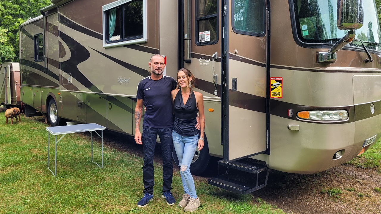 découvrez notre sélection de camping-cars puissants, alliant confort et performance. parfaits pour des aventures inoubliables sur la route, ces véhicules offrent une conduite agréable et tous les équipements nécessaires pour des séjours en plein air réussis.