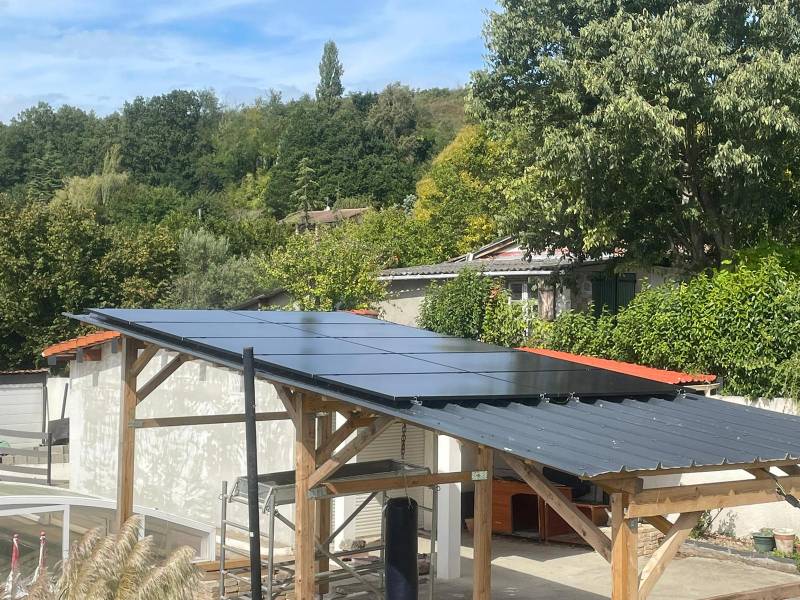 découvrez les prix des carports solaires, une solution innovante pour protéger votre véhicule tout en produisant de l'énergie renouvelable. comparez les options et trouvez le modèle adapté à vos besoins et budget.