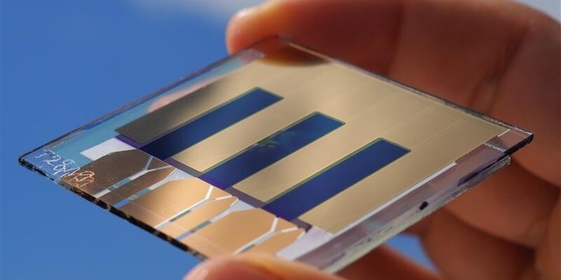 découvrez les cellules photovoltaïques organiques, une technologie innovante pour la conversion de l'énergie solaire en électricité. plus légères et flexibles que les cellules traditionnelles, elles ouvrent de nouvelles perspectives pour des applications durables et écologiques.