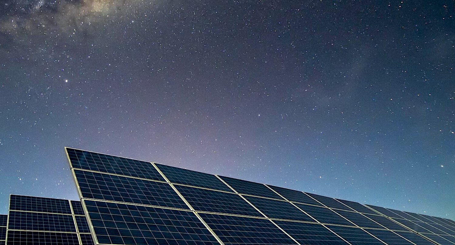 découvrez tout sur les cellules solaires, leur fonctionnement, les avantages de l'énergie solaire, et comment elles transforment la lumière du soleil en électricité pour un avenir durable.
