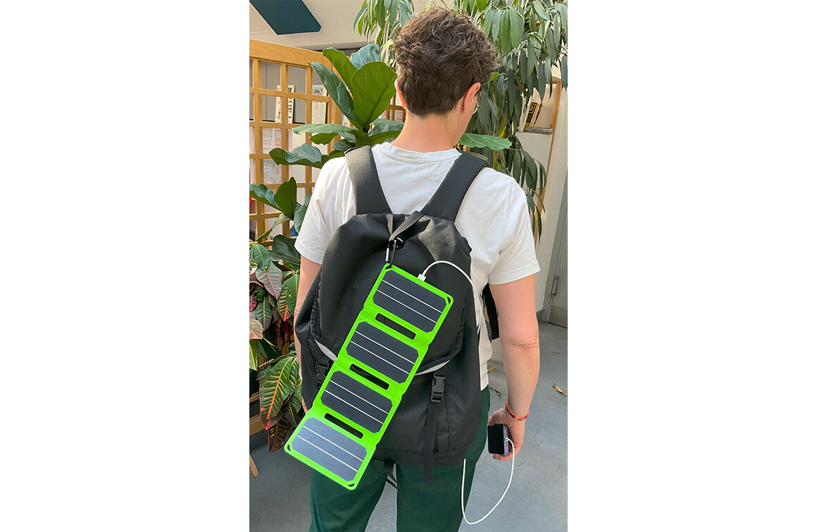 découvrez notre sélection de chargeurs solaires efficaces et écologiques, idéaux pour recharger vos appareils en toute autonomie lors de vos activités en plein air. profitez de l'énergie solaire où que vous soyez!