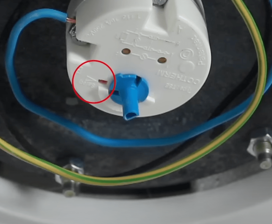 découvrez les causes et les solutions pour un chauffe-eau surchauffé. informez-vous sur les signes d'alerte, les risques potentiels et comment remédier à ce problème pour assurer un fonctionnement optimal et sécuritaire de votre appareil.