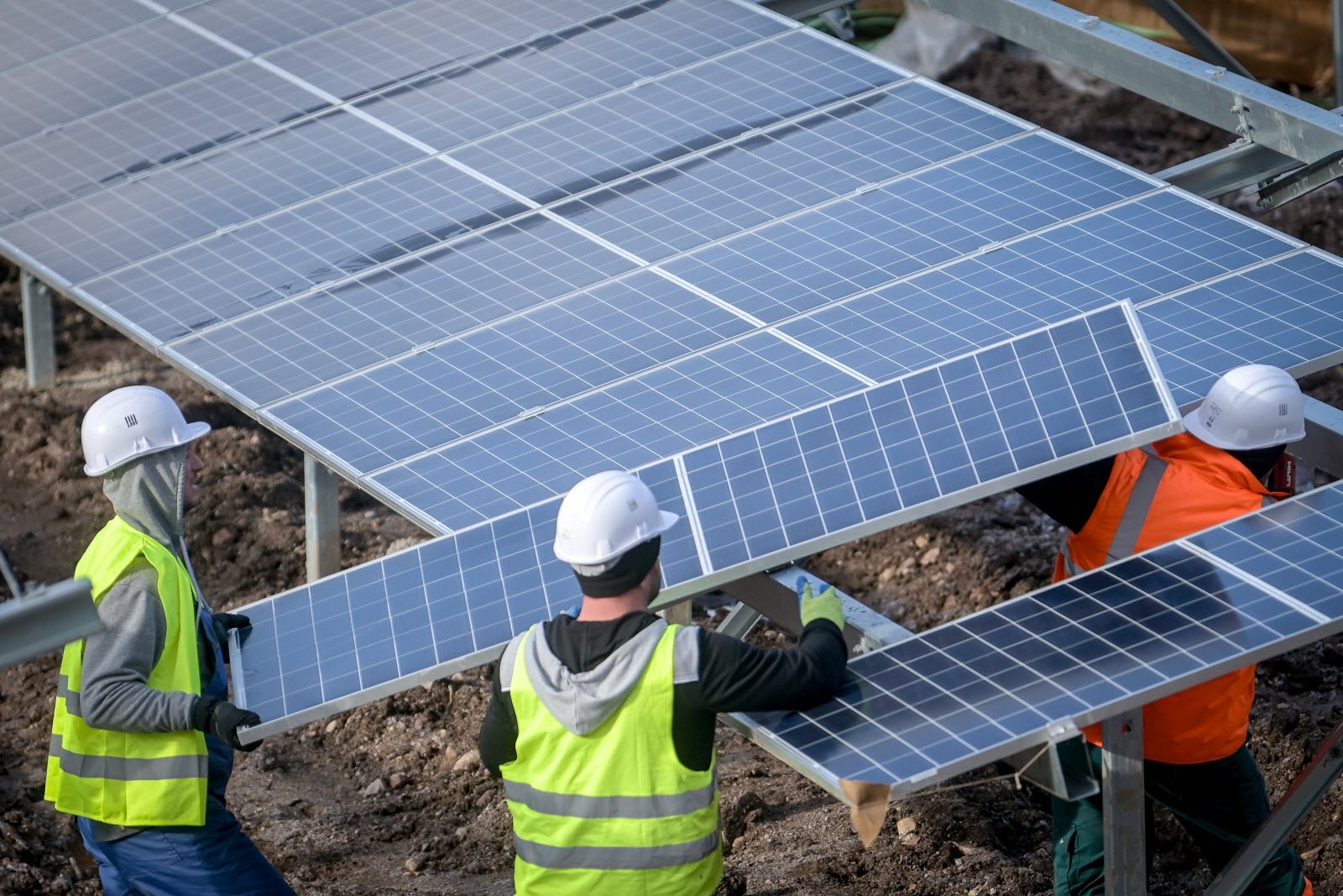 découvrez comment faire le meilleur choix de panneaux photovoltaïques pour votre maison. comparez les types, les marques et les technologies afin d'optimiser votre énergie solaire et de réaliser des économies.