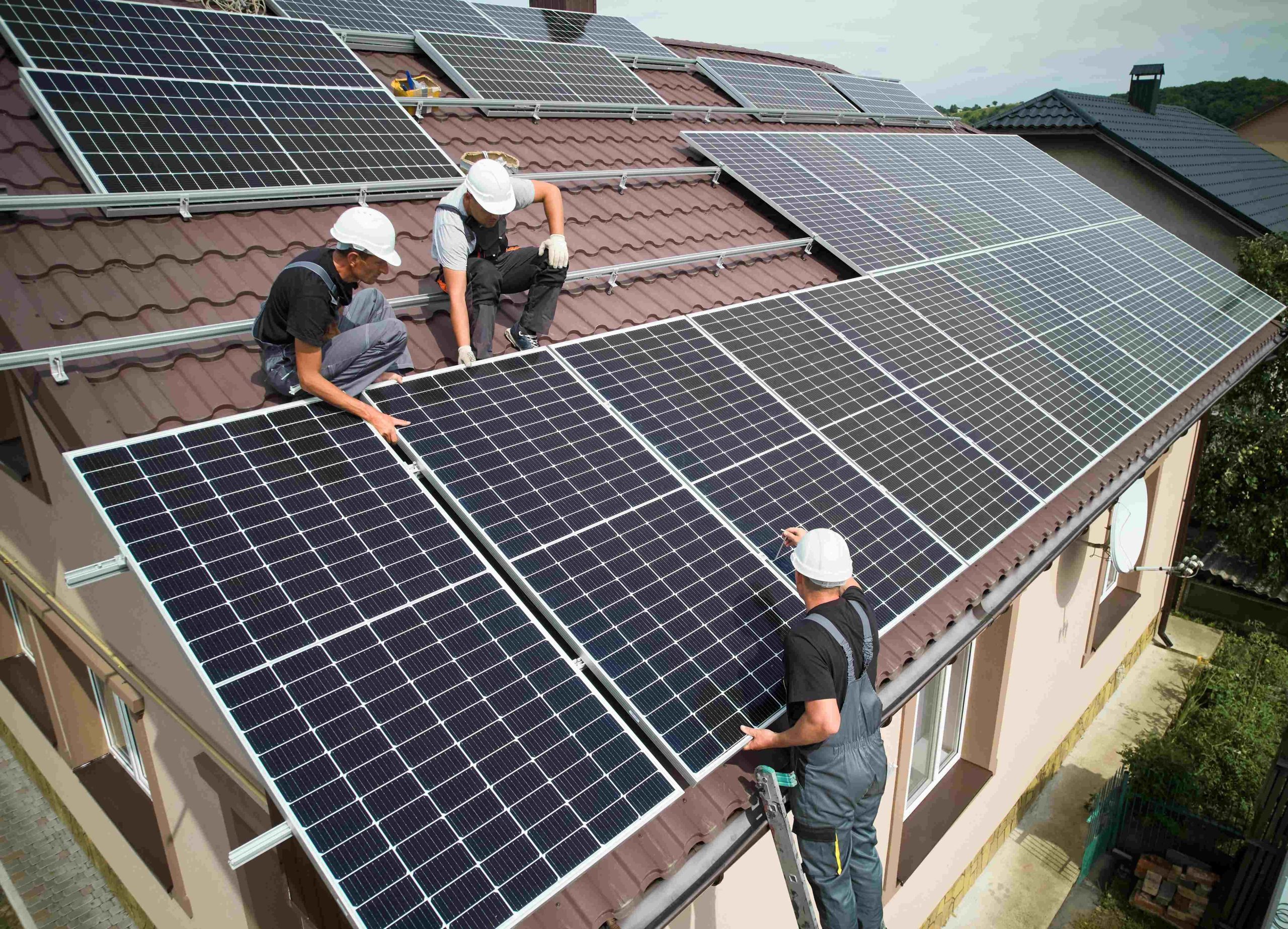 découvrez comment choisir les panneaux photovoltaïques adaptés à vos besoins. comparez les options, explorez les critères essentiels et maximisez l'efficacité de votre installation solaire.