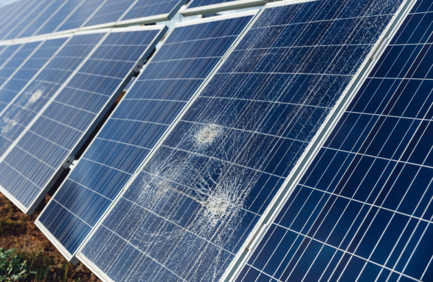 découvrez comment fabriquer des panneaux solaires efficaces et écologiques. apprenez les étapes, les matériaux nécessaires et les astuces pour produire de l'énergie renouvelable chez vous.
