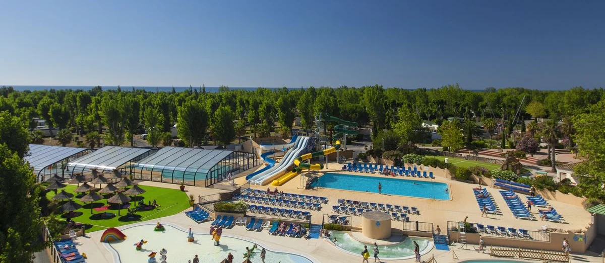 découvrez notre comparatif des campings suncamp 2023 : comparez les meilleures options, services et plages pour des vacances inoubliables en famille ou entre amis.