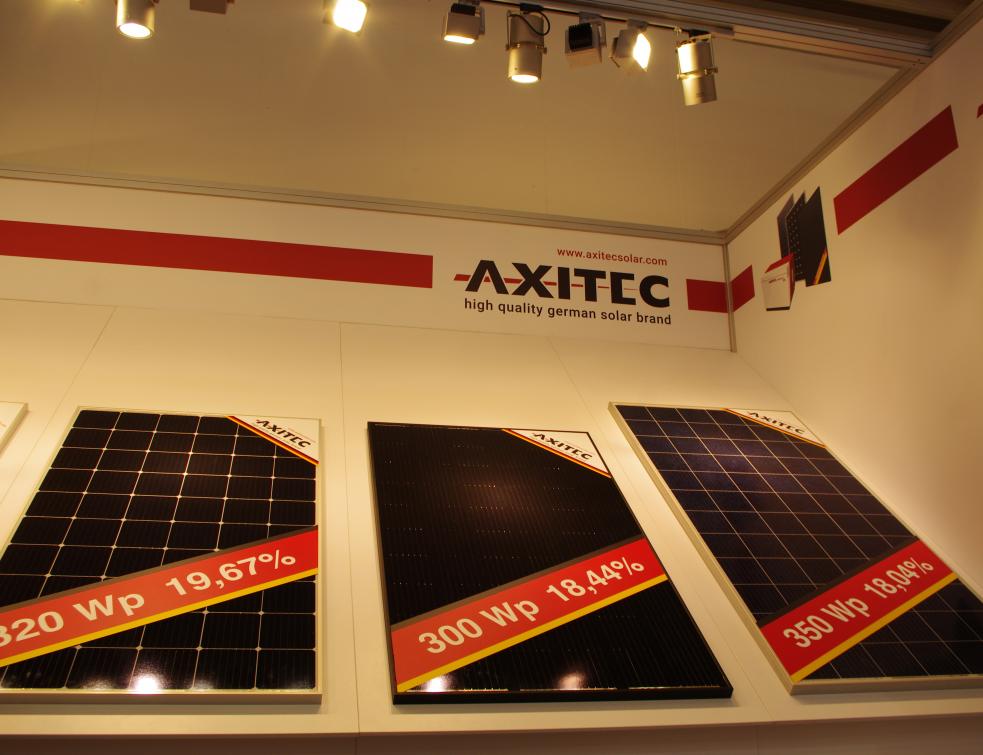 découvrez notre comparatif détaillé des panneaux solaires canadian solar. analysez les performances, la durabilité et le rapport qualité-prix de ces panneaux afin de faire le meilleur choix pour votre projet d'énergie renouvelable.
