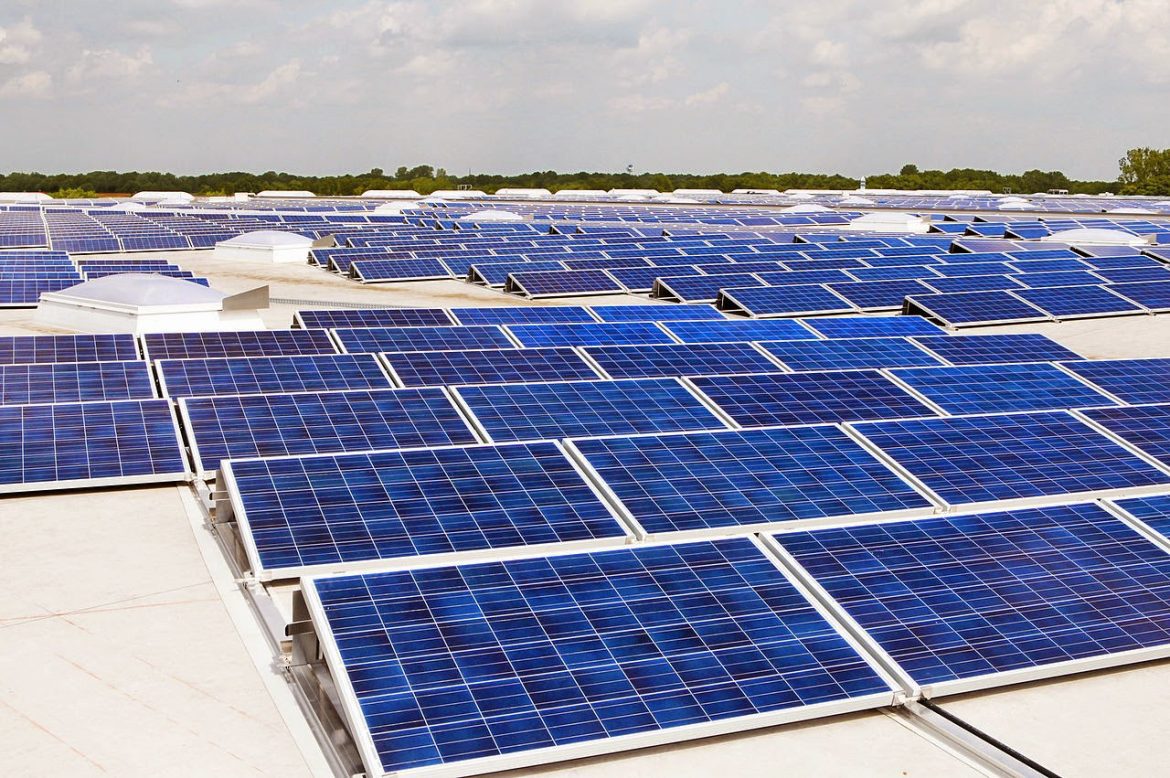 découvrez notre comparatif complet des solutions solaires. comparez les différents panneaux et systèmes photovoltaïques pour choisir celui qui convient le mieux à vos besoins énergétiques et à votre budget.