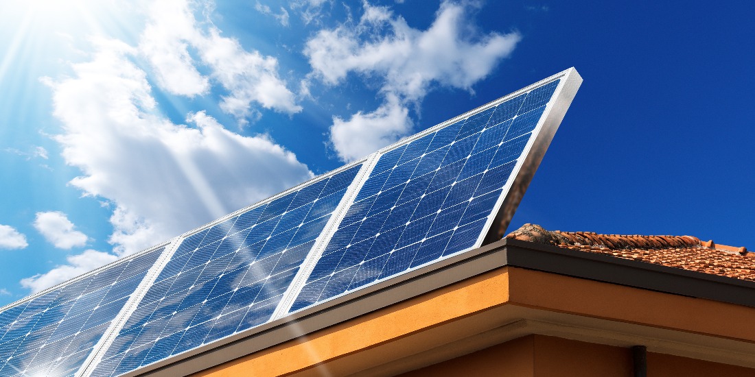découvrez les compétences essentielles pour maîtriser l'installation et la maintenance des panneaux solaires. apprenez les techniques, les réglementations et les meilleures pratiques pour devenir un expert en énergie solaire.