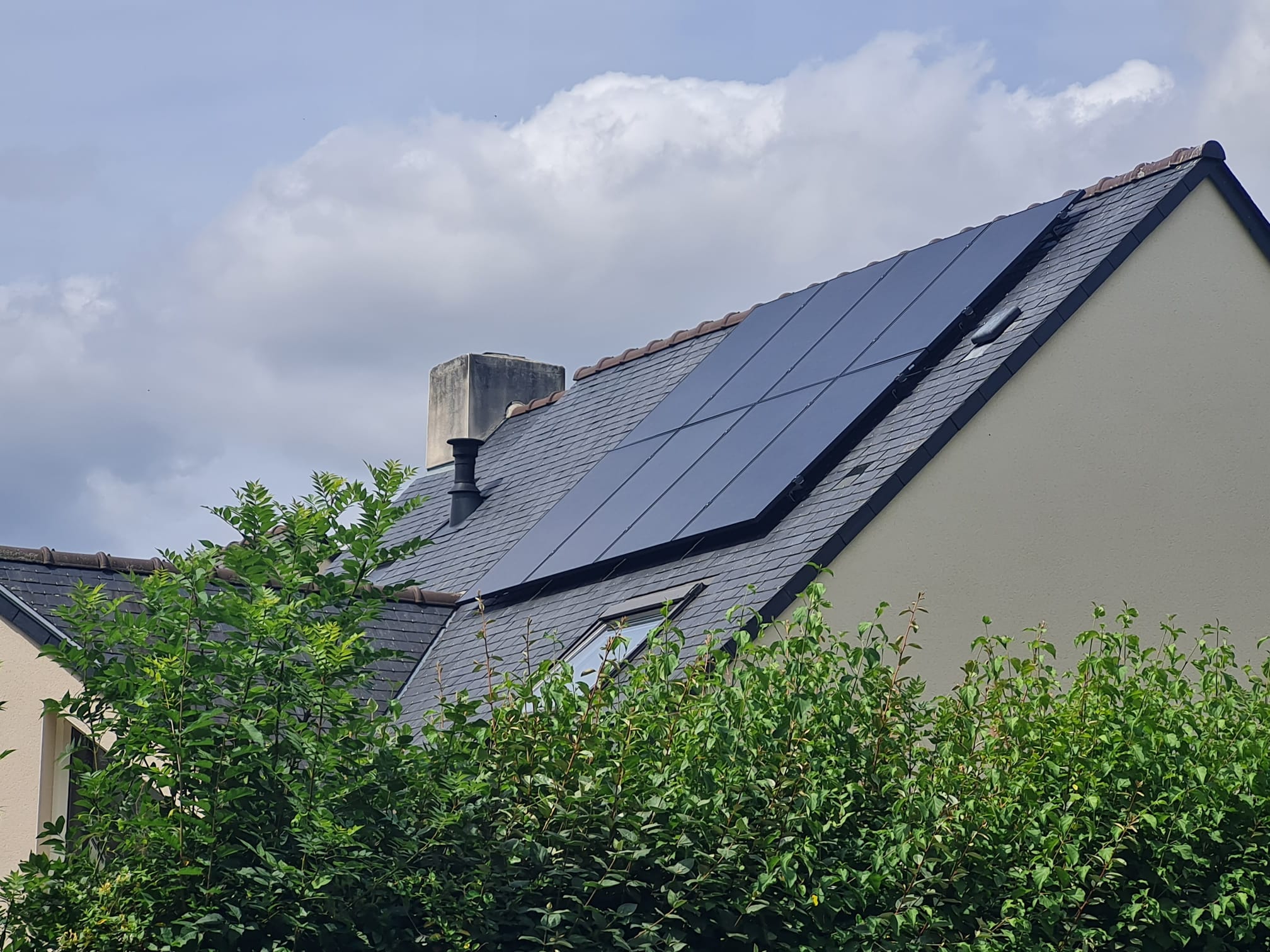 découvrez nos conseils experts en photovoltaïque pour maximiser votre production d'énergie solaire. apprenez à choisir les meilleures installations, comprendre les aides financières disponibles et optimiser votre consommation d'électricité grâce à l'énergie renouvelable.