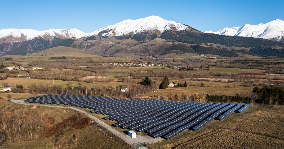 découvrez nos conseils en photovoltaïque pour optimiser l'installation et la performance de vos panneaux solaires. profitez des énergies renouvelables et réduisez votre facture d'électricité tout en préservant l'environnement.