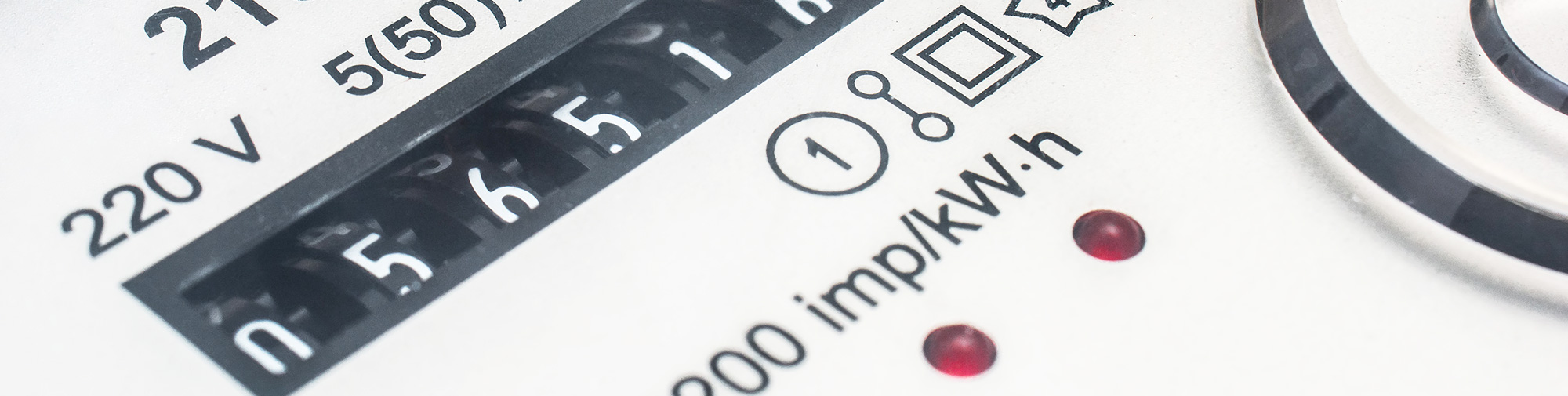 découvrez comment convertir facilement des watts en kilowatts grâce à notre guide pratique. apprenez à utiliser les formules simples pour effectuer des conversions précises et comprendre l'importance de ces unités de mesure dans le domaine de l'électricité.