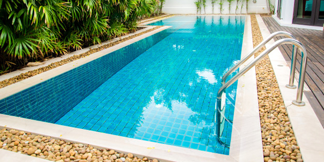 découvrez les coûts associés au chauffage de votre piscine. obtenez des conseils sur les différents systèmes de chauffage disponibles, comparez les prix et apprenez comment optimiser votre consommation d'énergie pour profiter de votre baignade tout au long de l'année sans vous ruiner.