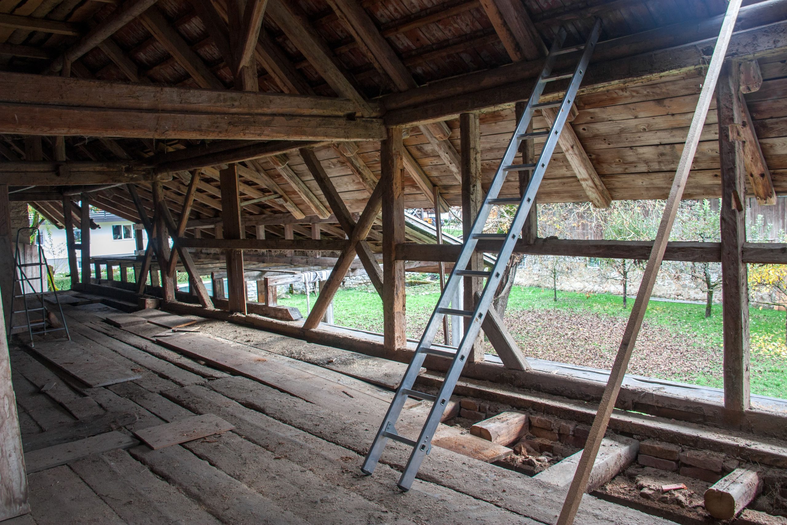 découvrez les factors influençant le coût d'une grange, des matériaux aux dimensions, en passant par l'emplacement. informez-vous pour planifier votre projet de construction ou de rénovation de manière efficace et économique.