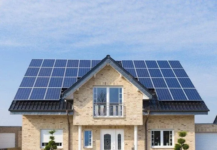 découvrez les coûts liés à l'installation de panneaux photovoltaïques au mètre carré. explorez les facteurs influençant ce prix et évaluez les économies potentielles grâce à cette solution d'énergie renouvelable.
