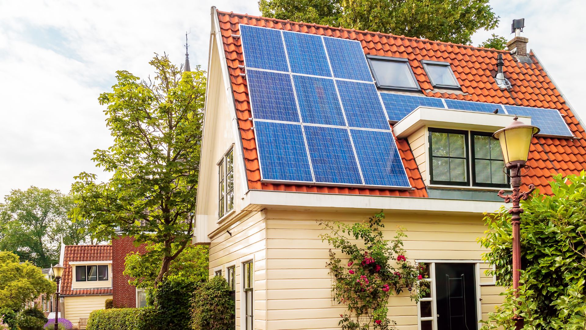 découvrez tout sur le coût solaire : analyse des investissements, économies potentielles et financements disponibles pour passer à l'énergie solaire. informez-vous pour faire le meilleur choix pour votre avenir énergétique.
