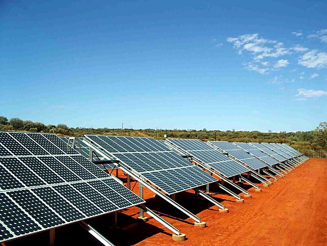 découvrez comment la créativité révolutionne l'utilisation des panneaux solaires, alliant design innovant et efficacité énergétique pour un avenir durable. explorez des idées inspirantes et des solutions personnalisées pour intégrer l'énergie solaire dans votre quotidien avec style.
