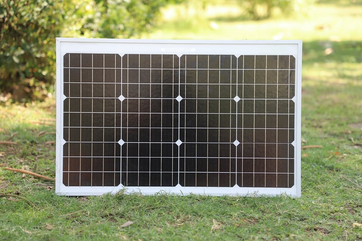 découvrez tout ce qu'il faut savoir sur le crédit d'impôt pour les panneaux solaires en 2025. informez-vous sur les conditions d'éligibilité, les montants déductibles et les avantages fiscaux pour optimiser votre transition énergétique et réaliser des économies.
