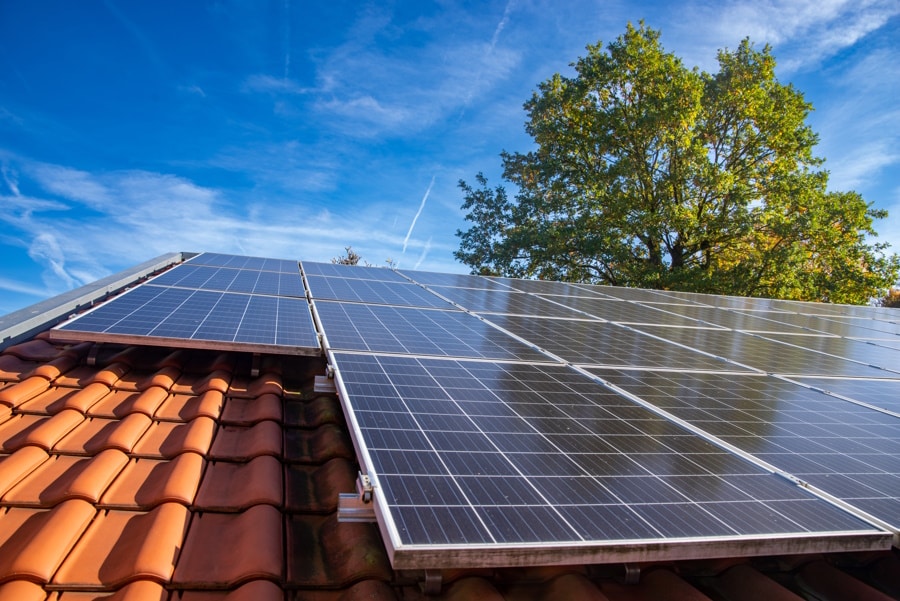 découvrez tout ce qu'il faut savoir sur le crédit d'impôt pour l'installation de panneaux solaires en 2019. profitez d'avantages fiscaux pour réduire le coût de vos travaux et adopter une énergie renouvelable, tout en contribuant à la transition écologique.