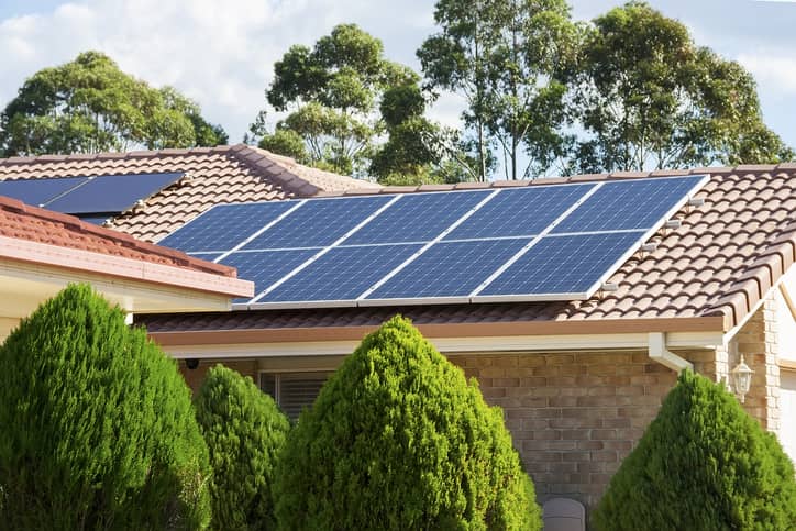 découvrez comment bénéficier du crédit d'impôt photovoltaïque en 2020 pour réduire vos coûts d'installation de panneaux solaires. informez-vous sur les critères d'éligibilité et les démarches à suivre pour profiter de cette aide financière avantageuse.