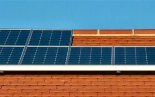 découvrez tout ce qu'il faut savoir sur le crédit d'impôt solaire en france : avantages fiscaux, conditions d'éligibilité et conseils pour maximiser vos économies d'énergie grâce à l'énergie solaire.