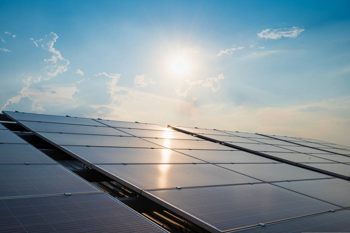 découvrez tout ce qu'il faut savoir sur le crédit d'impôt solaire 2021 : avantages fiscaux, conditions d'éligibilité et démarches à suivre pour profiter de cette aide financière lors de l'installation de panneaux solaires. optimisez votre investissement tout en contribuant à la transition énergétique.
