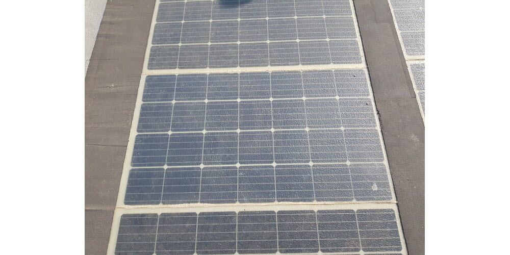 découvrez les dalles solaires : une solution innovante et esthétique pour produire de l'énergie renouvelable tout en embellissant vos espaces extérieurs. idéales pour les terrasses et jardins, elles combinent écologie et design. transformez votre maison en source d'énergie verte dès aujourd'hui !