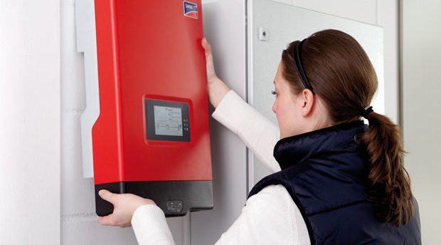 découvrez nos services de dépannage d'onduleurs photovoltaïques pour garantir le bon fonctionnement de votre installation solaire. nos experts interviennent rapidement et efficacement pour résoudre tous vos problèmes techniques.