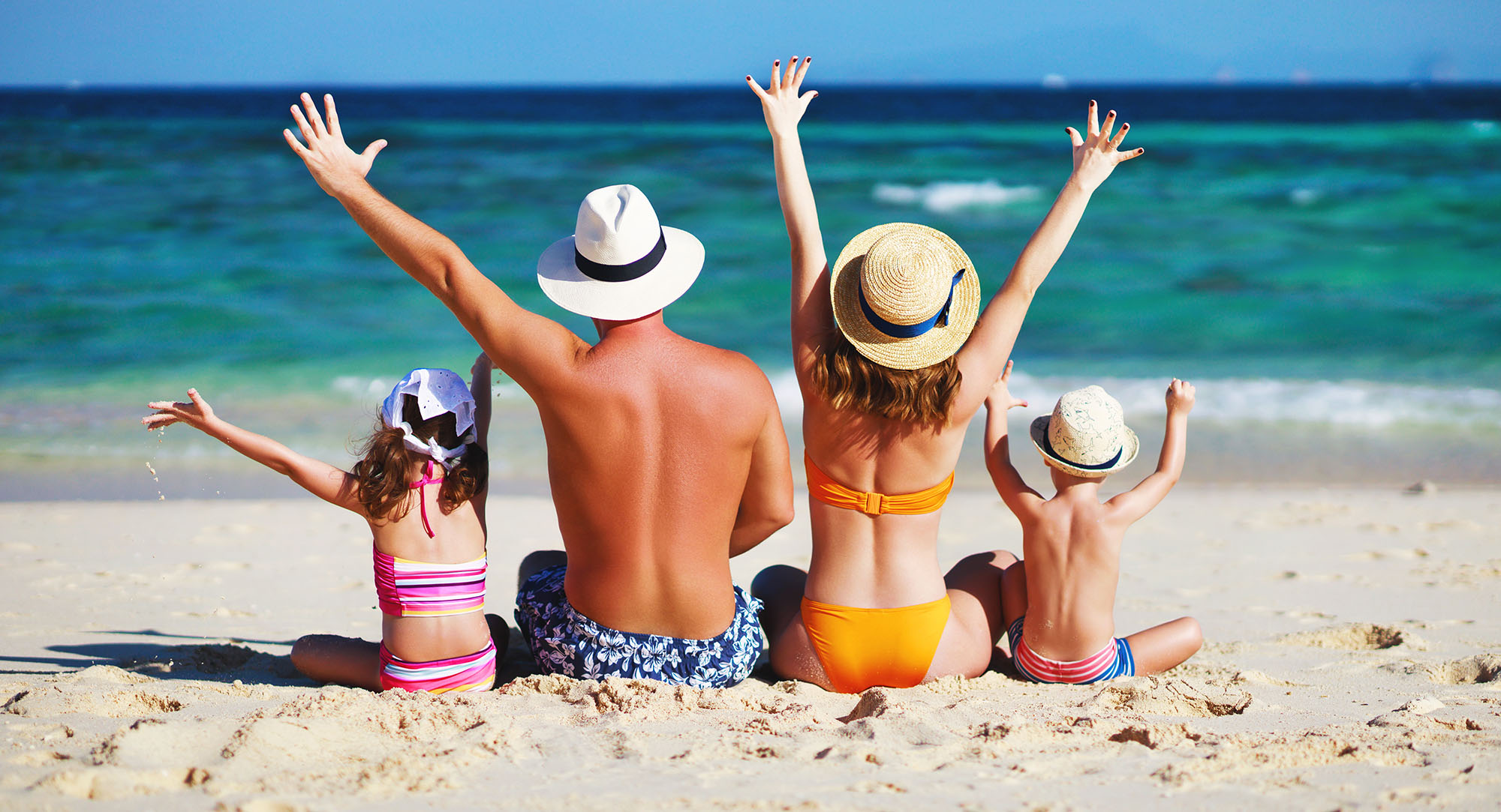 découvrez les meilleures destinations estivales en france pour des vacances inoubliables. plages ensoleillées, montagnes majestueuses et charmants villages vous attendent pour profiter de l'été en toute sérénité.