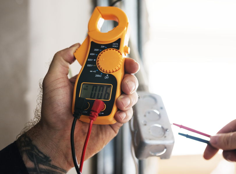 découvrez nos services de diagnostic électrique professionnels pour garantir la sécurité et l'efficacité de vos installations. nos experts évaluent vos systèmes électriques afin d'identifier les problèmes potentiels et de vous conseiller sur les solutions appropriées.
