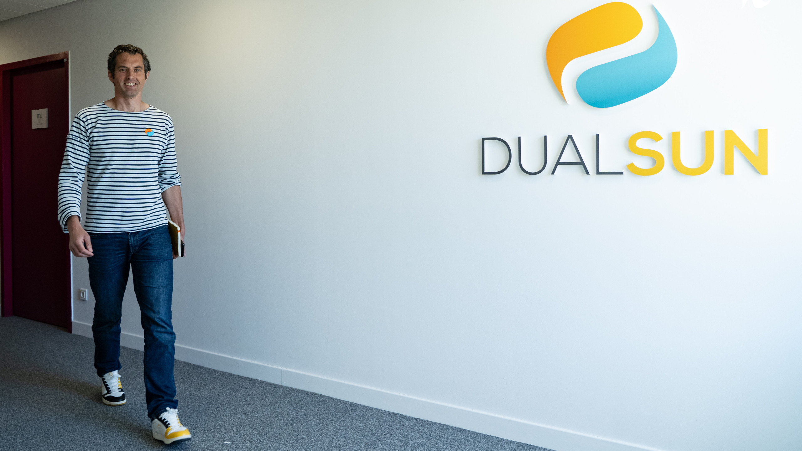 découvrez dualsun, une solution innovante alliant énergie solaire et chauffage. transformez votre quotidien grâce à une technologie durable qui optimise votre consommation d'énergie tout en respectant l'environnement.