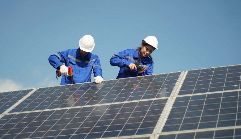découvrez comment les panneaux solaires peuvent vous permettre de réaliser des économies fiscales significatives. profitez des incitations gouvernementales et des crédits d'impôt pour alléger votre fiscalité tout en investissant dans une énergie durable et renouvelable. informez-vous sur les avantages financiers et environnementaux des panneaux solaires dès aujourd'hui.