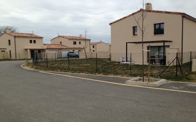 découvrez les solutions edf pour votre maison : services d'énergie, conseils d'économie d'énergie et offres adaptées à vos besoins. profitez d'une gestion optimisée de votre consommation électrique et faites des économies dès aujourd'hui.