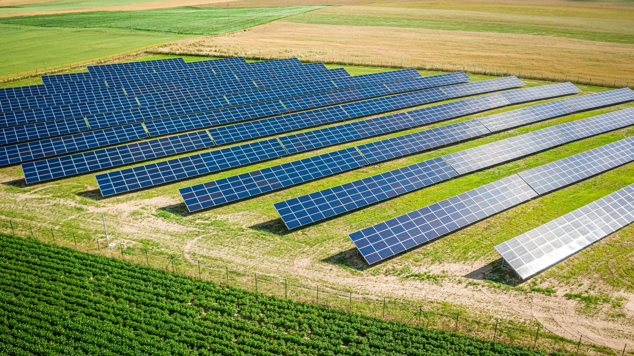 découvrez comment l'efficacité énergétique photovoltaïque peut transformer votre consommation d'énergie. optimisez vos ressources, réduisez vos factures et adoptez une approche durable grâce aux technologies solaires innovantes.