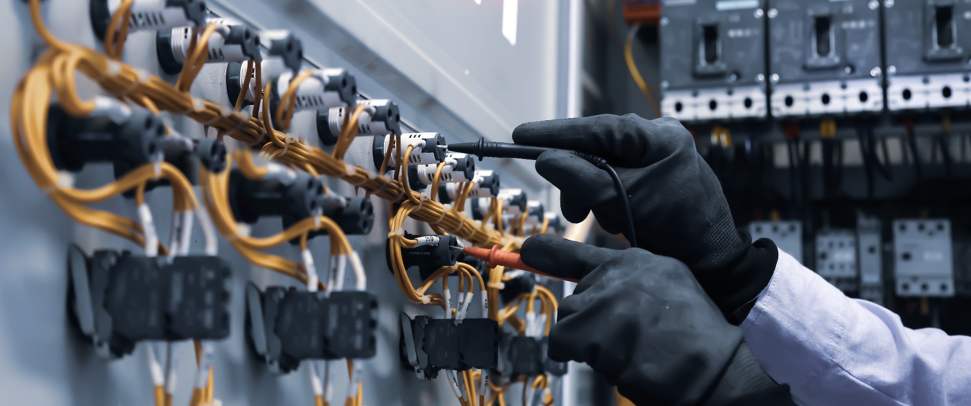 découvrez tout ce qu'il faut savoir sur l'électricité : principes de fonctionnement, applications, sécurité et innovations. explorez les différents types d'électricité et apprenez comment optimiser votre consommation énergétique.