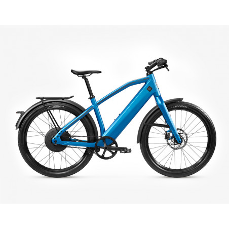 découvrez tout ce qu'il faut savoir sur l'électricité pour vélos : conseils d'utilisation, entretien des systèmes électriques, et avantages des vélos électriques pour une mobilité durable et écologique.