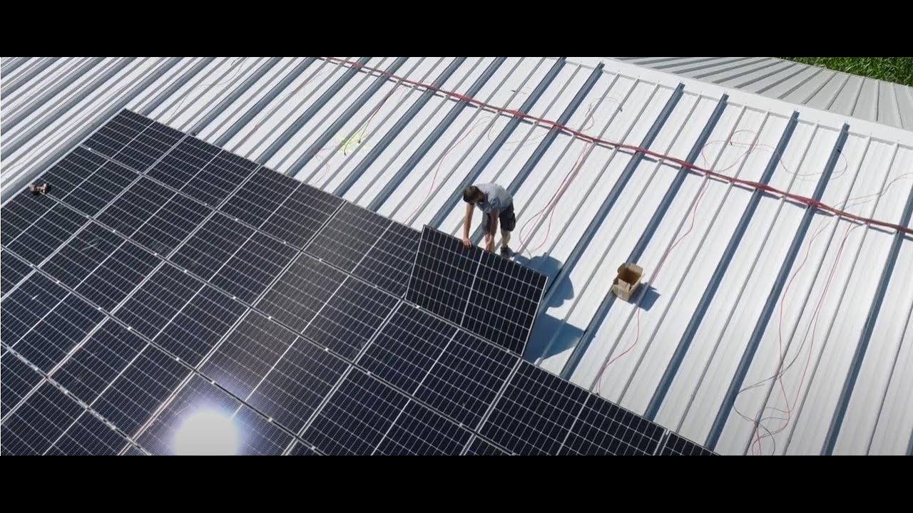 découvrez l'émeraude solaire, une pierre précieuse aux reflets lumineux, symbole de richesse et de vitalité. plongez dans l'univers de ce joyau unique, parfait pour illuminer vos créations et sublimer votre style.