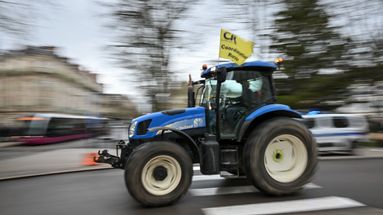 découvrez les opportunités d'emploi dans le secteur agricole sur tf1. explorez des offres variées, des témoignages d'agriculteurs et des conseils pour réussir votre carrière dans l'agriculture en france.