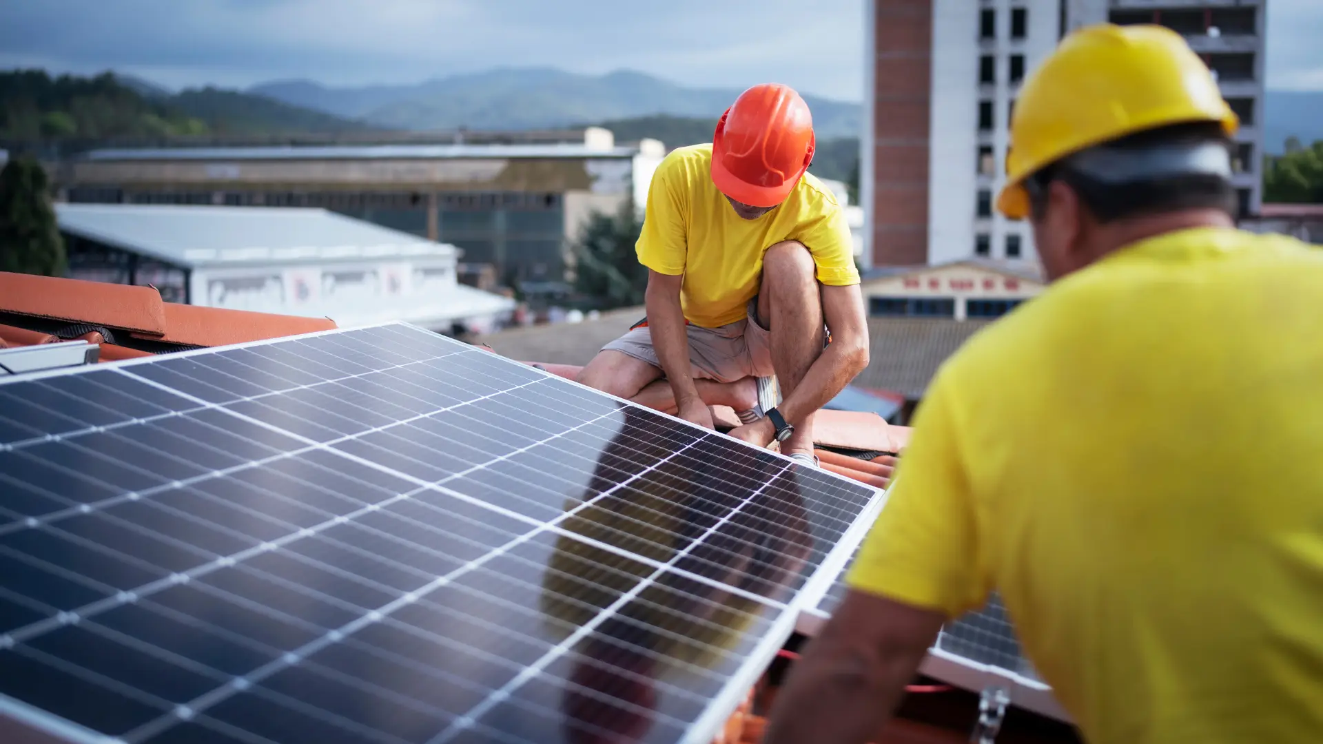 découvrez comment l'énergie photovoltaïque durable révolutionne notre façon de produire de l'électricité. explorez ses avantages environnementaux, économiques et son rôle essentiel dans la transition énergétique vers un avenir plus propre et durable.