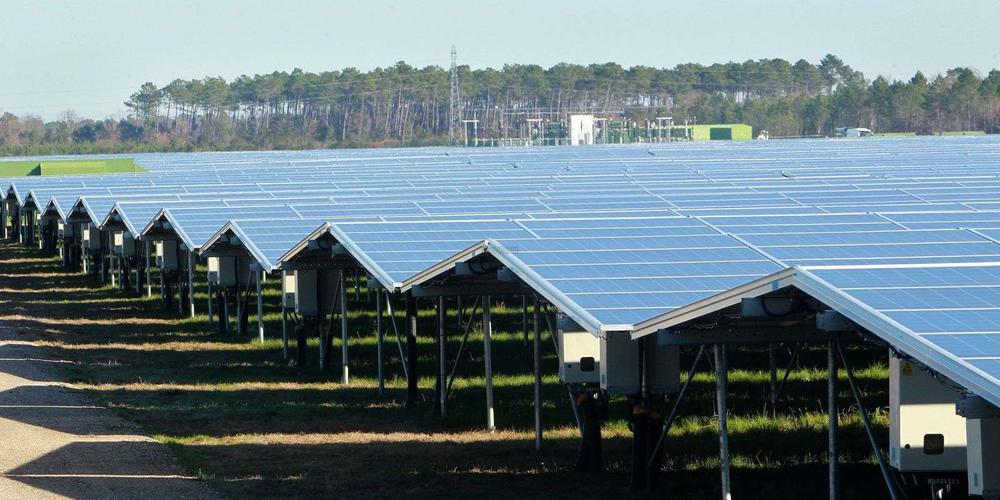 découvrez les avantages de l'énergie solaire en dordogne : solutions écologiques, économies d'énergie et réduction de l'empreinte carbone pour les particuliers et les entreprises.