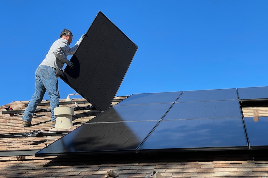 découvrez les solutions d'énergie solaire pro pour réduire vos coûts énergétiques et promouvoir une consommation durable. bénéficiez d'installations sur mesure, d'options économiques et d'un retour sur investissement rapide. optez pour une énergie renouvelable et respectueuse de l'environnement.
