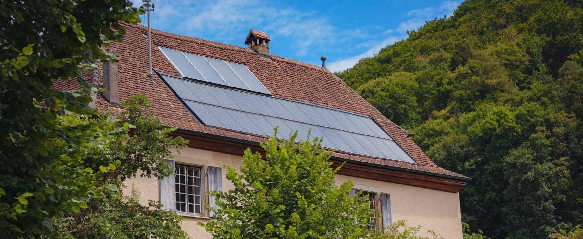 découvrez comment l'énergie solaire peut devenir une solution rentable pour votre consommation d'électricité. apprenez les avantages économiques, les incitations fiscales et les technologies innovantes qui rendent l'énergie solaire accessible et profitable.