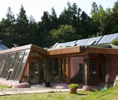 découvrez comment optimiser l'ensoleillement dans votre maison pour profiter d'une lumière naturelle abondante, réduire vos factures d'énergie et améliorer votre bien-être. des conseils pratiques pour aménager vos espaces et maximiser l'orientation de votre habitat.