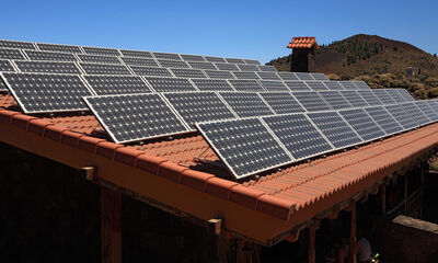 découvrez les dangers liés aux escroqueries autour des panneaux solaires. protégez-vous des arnaques et informez-vous sur les pratiques douteuses dans l'installation et la vente de systèmes solaires. soyez vigilant et apprenez à reconnaître les signaux d'alarme.