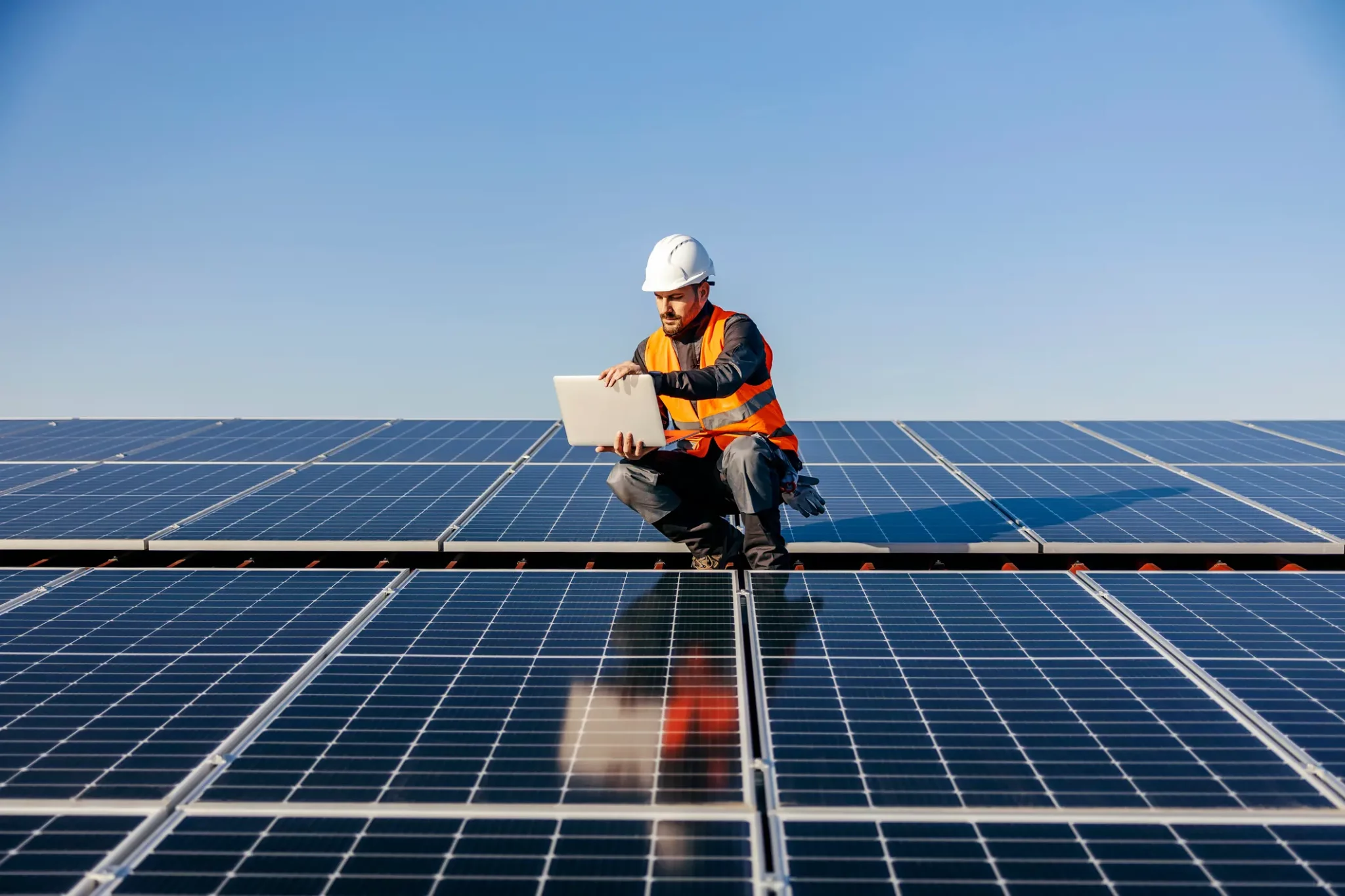 découvrez nos services d'expert en énergie solaire, spécialisés dans l'installation et l'optimisation de systèmes solaires pour réduire vos factures d'électricité et contribuer à un avenir durable. profitez de conseils personnalisés et de solutions sur mesure adaptées à vos besoins énergétiques.