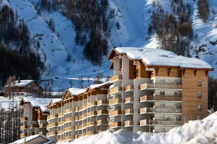 découvrez l'exposition sud, un voyage captivant au cœur des cultures et paysages méridionaux. explorez des œuvres d'art uniques, participez à des ateliers et vivez des expériences immersives qui célèbrent la richesse et la diversité du sud. ne manquez pas cet événement exceptionnel!