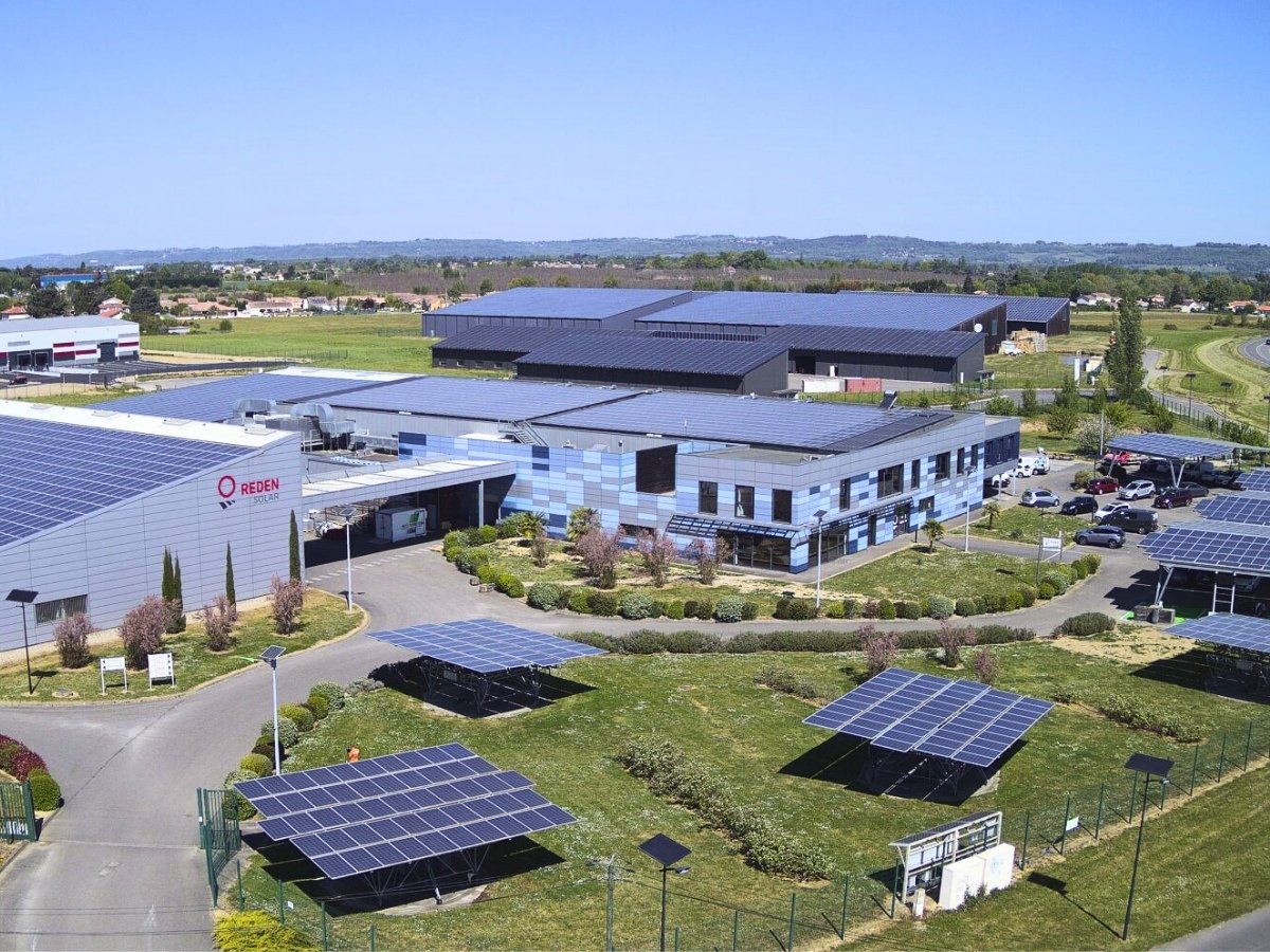 découvrez les meilleurs fabricants de panneaux solaires en france. informez-vous sur les technologies innovantes, les certifications de qualité et les solutions durables proposées par les leaders du secteur pour optimiser votre transition énergétique.