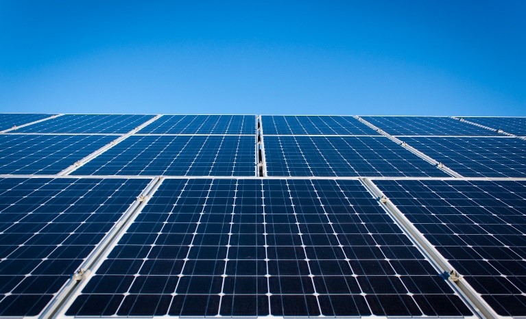 découvrez l'analyse de faisabilité solaire pour évaluer le potentiel de l'énergie solaire dans votre région. optimisez votre projet d'installation photovoltaïque grâce à des conseils d'experts et une étude approfondie.