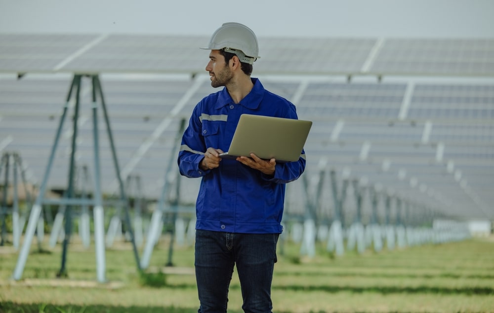 découvrez l'importance de la faisabilité solaire pour maximiser l'efficacité de vos projets d'énergie renouvelable. analysez les facteurs clés et évaluez le potentiel solaire de votre site.