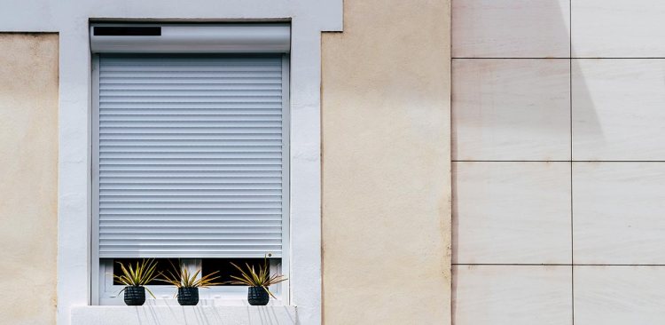 découvrez la fenêtre solaire économe, une solution innovante pour profiter de la lumière naturelle tout en réduisant vos factures d'énergie. alliant performance et durabilité, elle transforme votre habitat en un espace lumineux et éco-responsable.